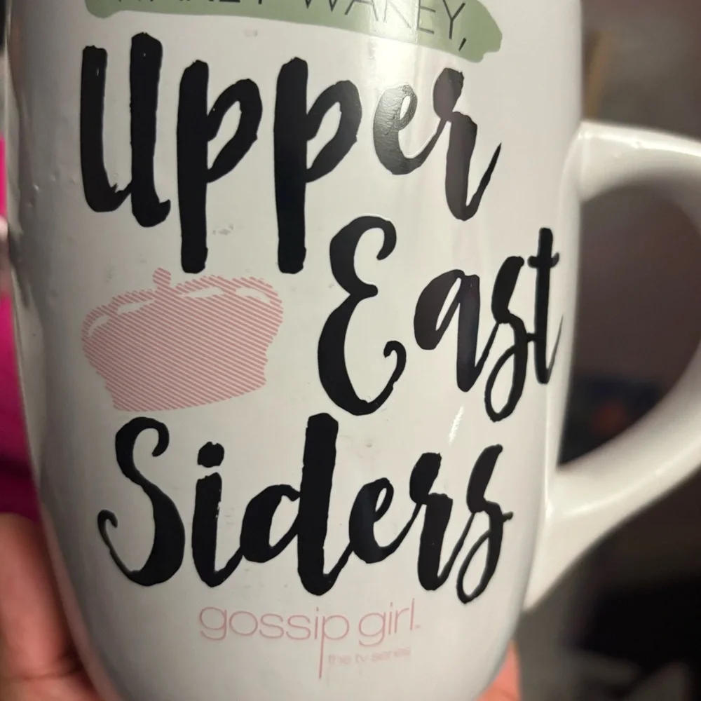 Gossip Girl White Mug with Black and Pink Design - Picture 3 of 3